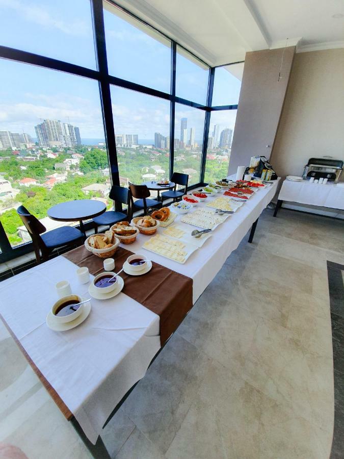 City Hotel Batumi Exterior photo